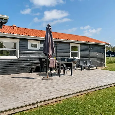 Lica - 600m From The Sea By Interhome Feriehus *